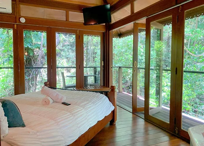 Cairns Rainforest Retreat